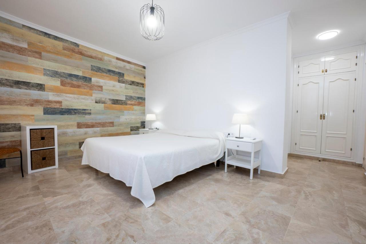 Nerja Jarales Menyber Apartment ภายนอก รูปภาพ